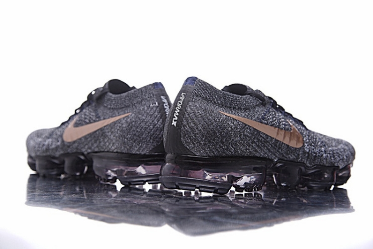 Nike Air VaporMax “Explorer Dark” 849558-010