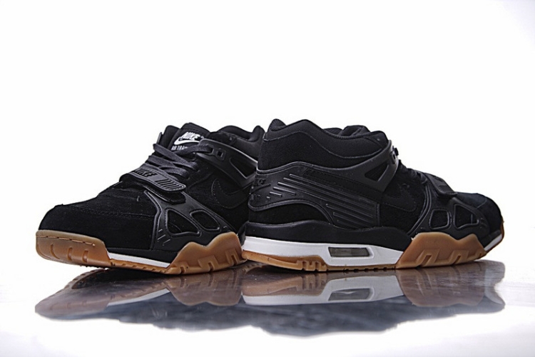 NIKE AIR TRAINER 3 705426-002