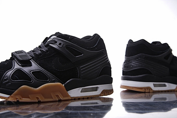 NIKE AIR TRAINER 3 705426-002