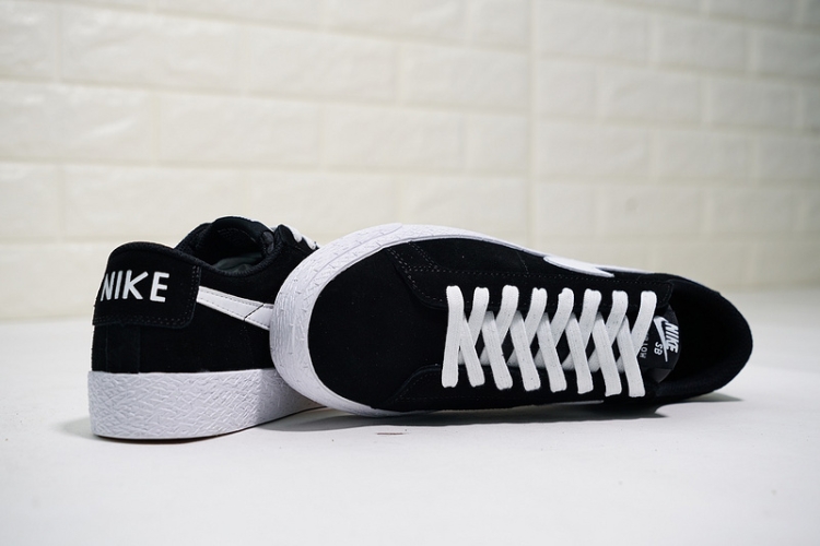 Nike SB Blazer Zoom Low Suede 864347-019