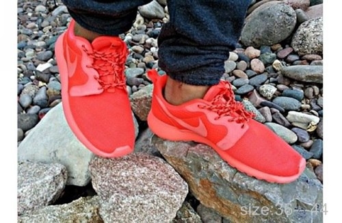 ​Купить Nike Roshe Run Hyperfuse Мужские Женские в наличии бесплатная  доставка