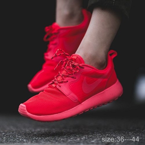 ​Купить Nike Roshe Run Hyperfuse Мужские Женские в наличии бесплатная  доставка