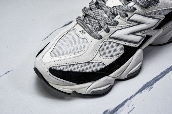 New Balance 9060 U9060JBB 