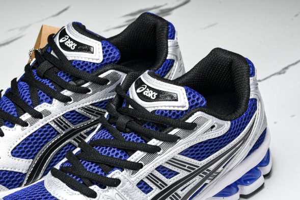 Asics Gel-Kayano 14 1201A019-401 