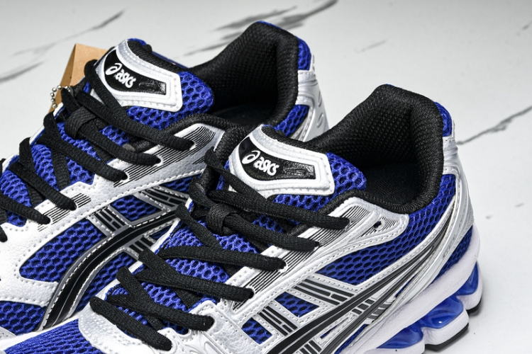 Asics Gel-Kayano 14 1201A019-401