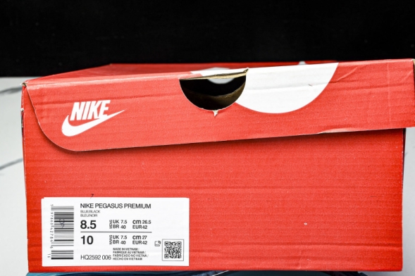 Nike Air Zoom Pegasus Premium HQ2592-006 