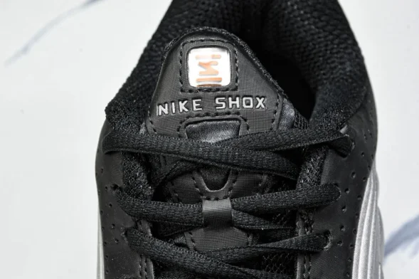 Nike Shox R4 HQ1988-003 
