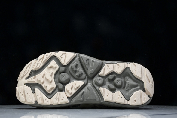 Hoka Hopara 1123112 SSDD 