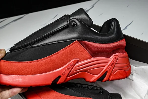 Raf Simons Cylon-21 Antei HR740001S 