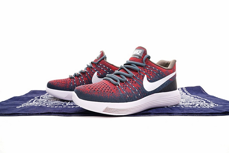  Undercover x Nike LunarEpic Low Flyknit 2