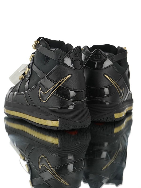 Nike LeBron 3 