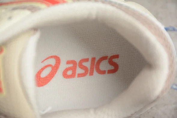 Asics GEL-KAHANA 8 1011B109-200 
