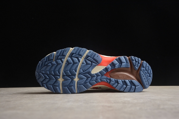 Asics GEL-KAHANA 8 1011B109-200 