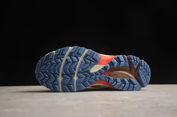 Asics GEL-KAHANA 8 1011B109-200 