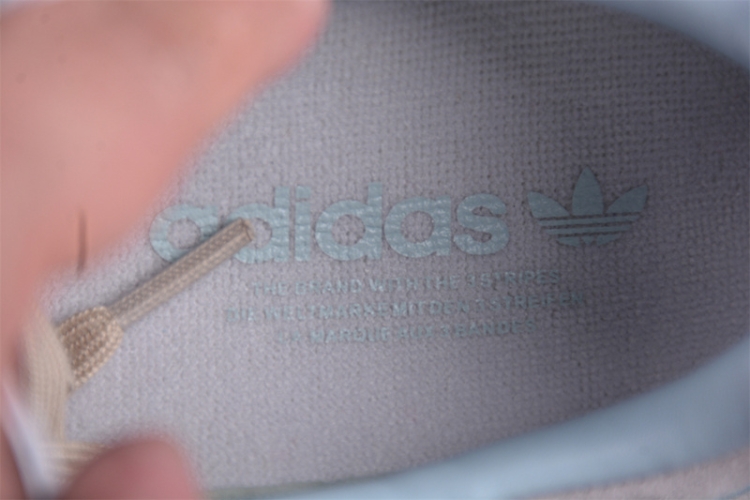  Adidas Gazelle Samba D98158