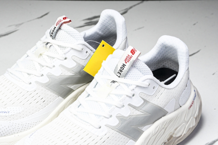  New Balance Fresh Foam X More V3TDS MTMORNWT