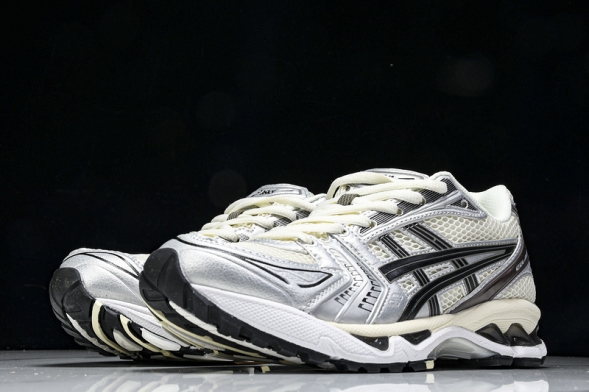 Asics Gel-Kayano 14 1201A019-108