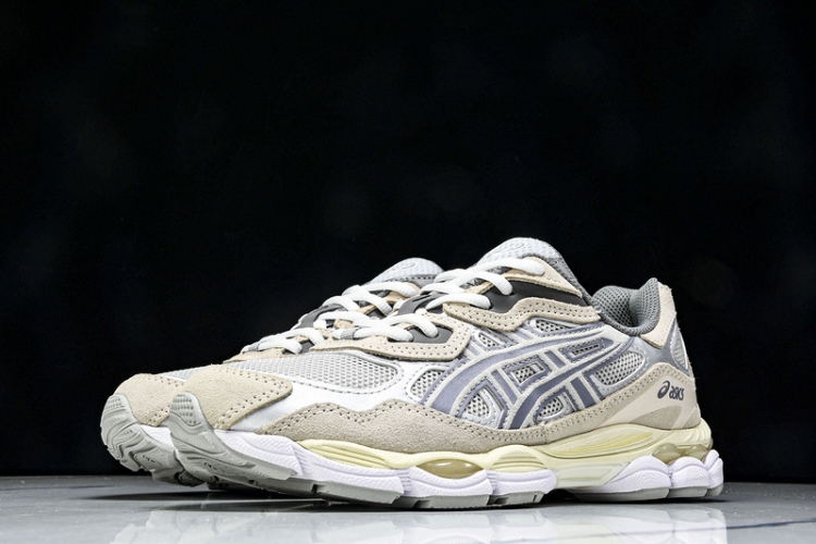 Asics Gel-NYC 1203A383-020