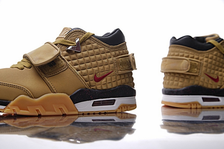 NIKE AIR TRAINER VICTOR CRUZ 812637-700