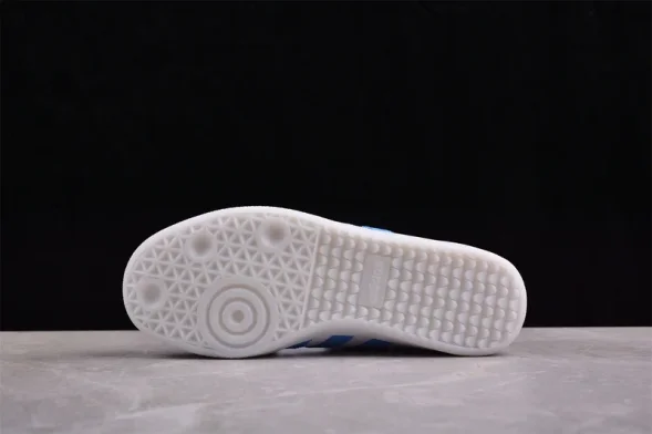 Adidas Samba Messi 