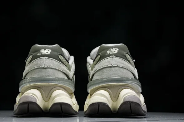 New Balance 9060 U9060EEC 