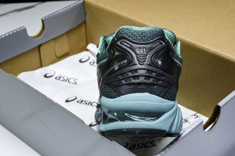 Asics Gel-Kayano 14 1201A922-300