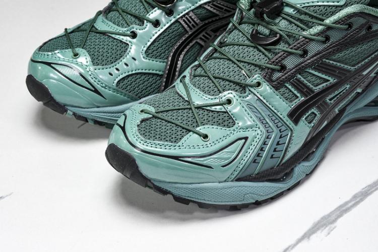 Asics Gel-Kayano 14 1201A922-300