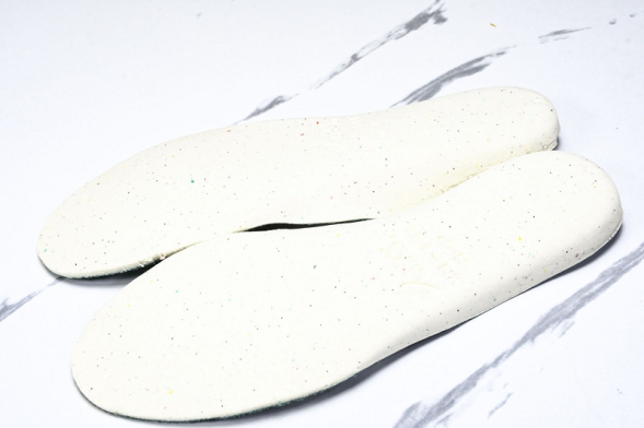 Asics Gel-Kayano 14 1201A922-300 