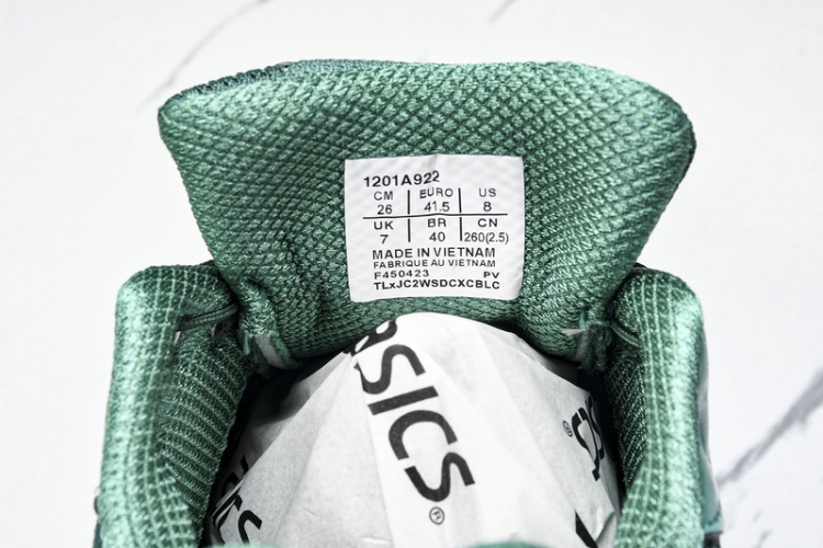 Asics Gel-Kayano 14 1201A922-300