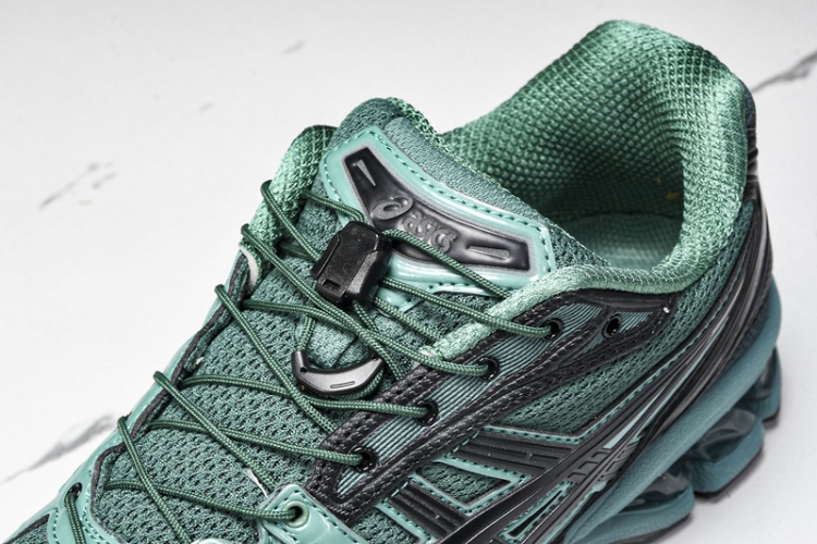 Asics Gel-Kayano 14 1201A922-300