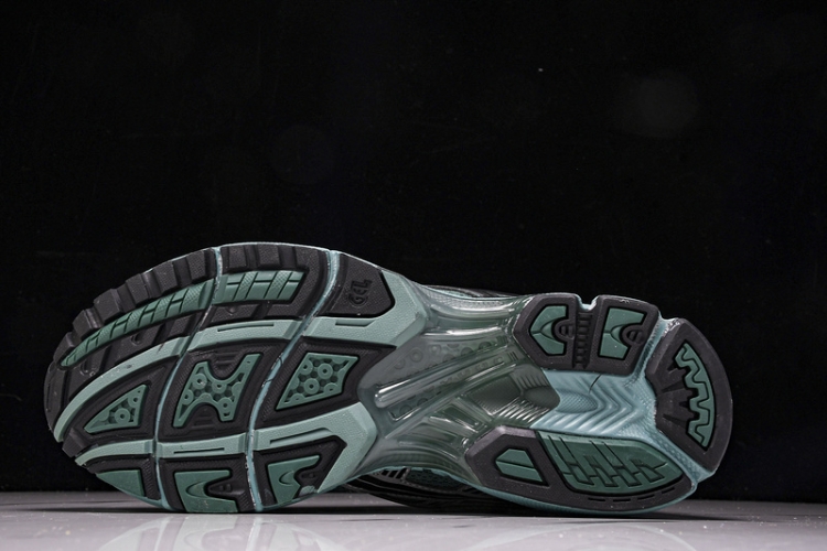 Asics Gel-Kayano 14 1201A922-300