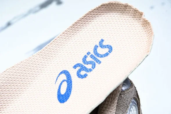 Asics Gel-NYC 1202A429-104 