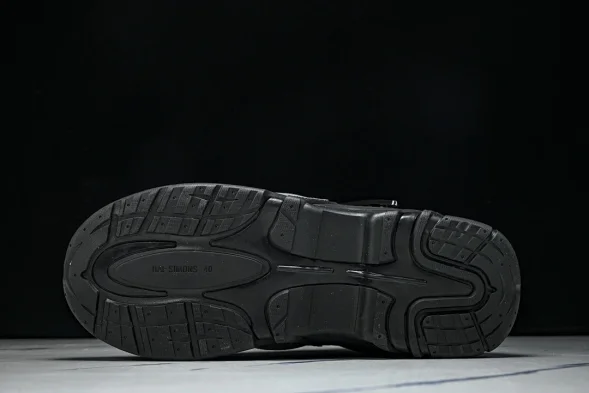Raf Simons Cylon-21 HR740011L 