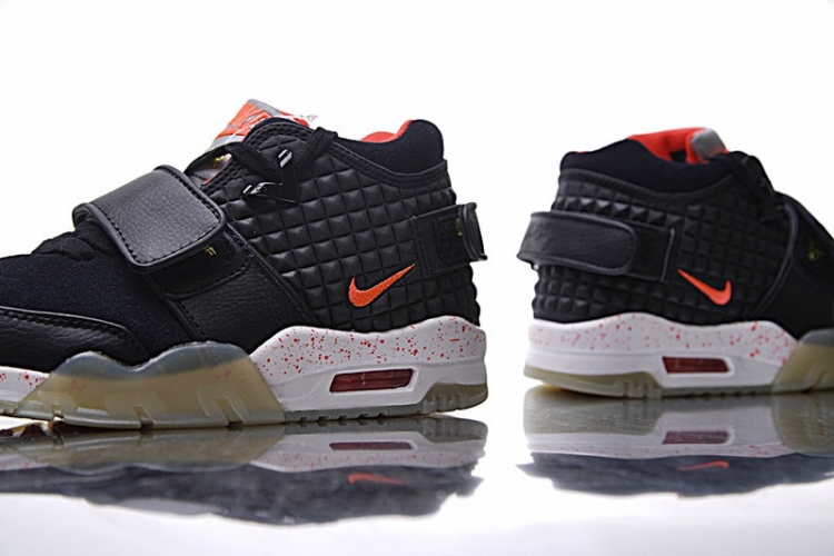 NIKE AIR TRAINER VICTOR CRUZ 821955-001