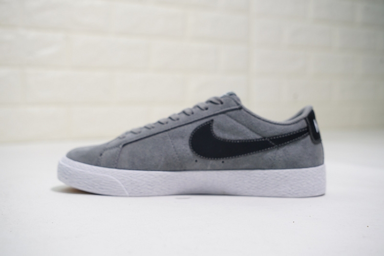 Nike SB Blazer Zoom Low Suede 864347-009