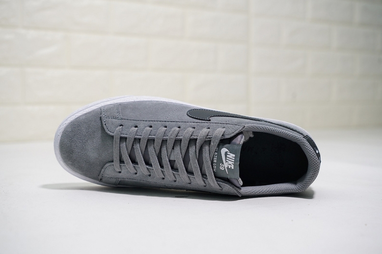 Nike SB Blazer Zoom Low Suede 864347-009