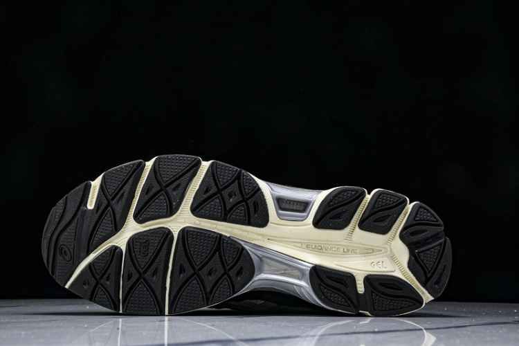 Asics Gel-NYC 1201A789-750