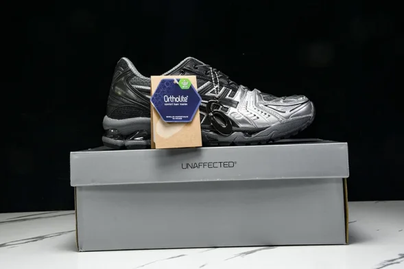 Asics Gel-Kayano 14 1201A922-020 