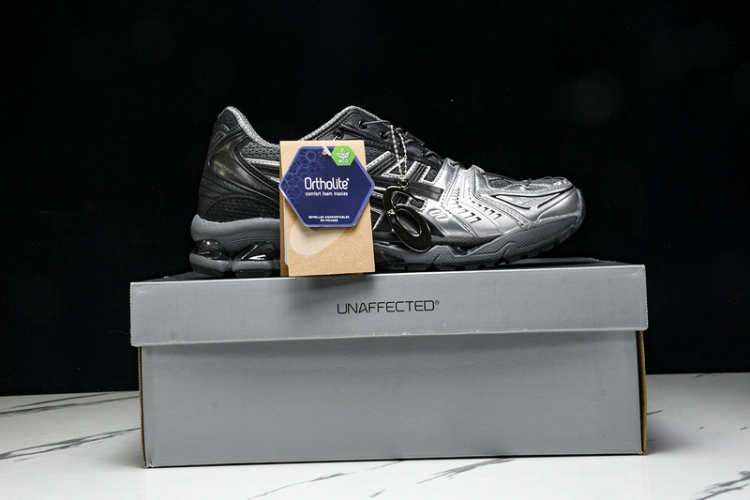 Asics Gel-Kayano 14 1201A922-020
