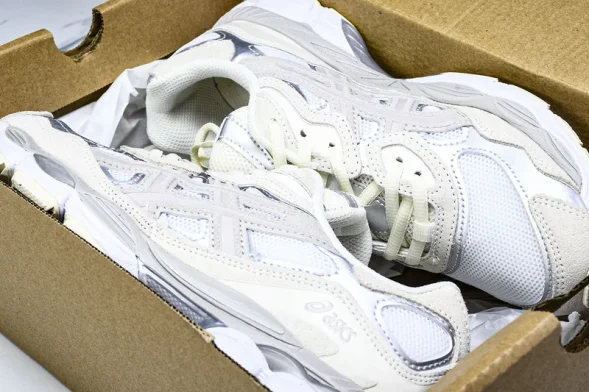 Asics Gel-NYC 1201A789-105 