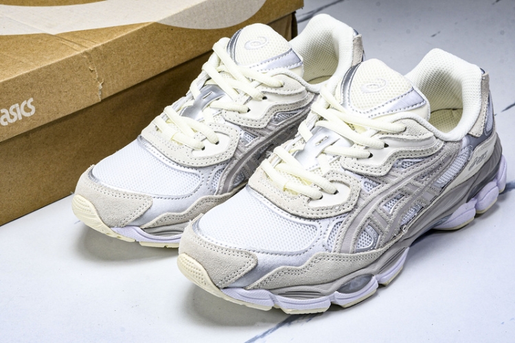 Asics Gel-NYC 1201A789-105