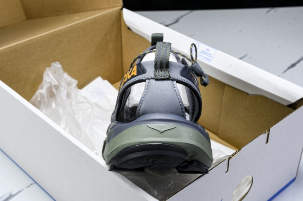 Hoka Hopara 1106534 CTHY 