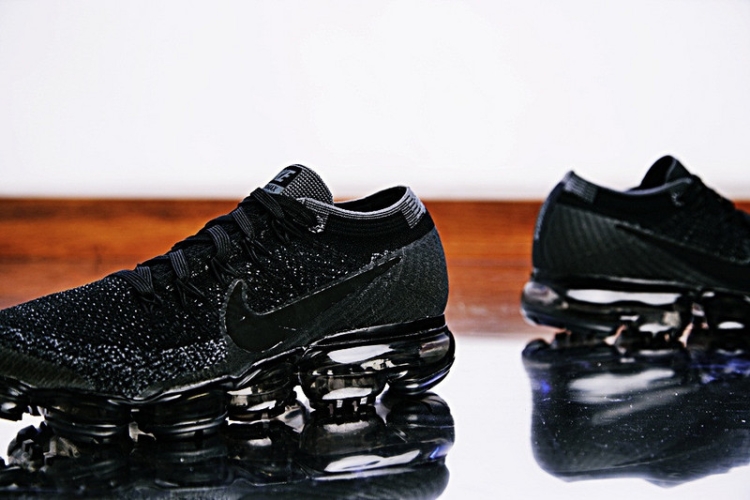 Nike Air VaporMax 849558-007