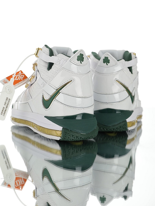 Nike LeBron 3 