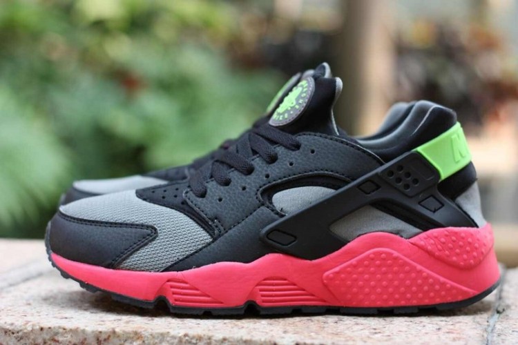 Nike Air Huarache 