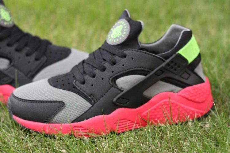 Nike Air Huarache 