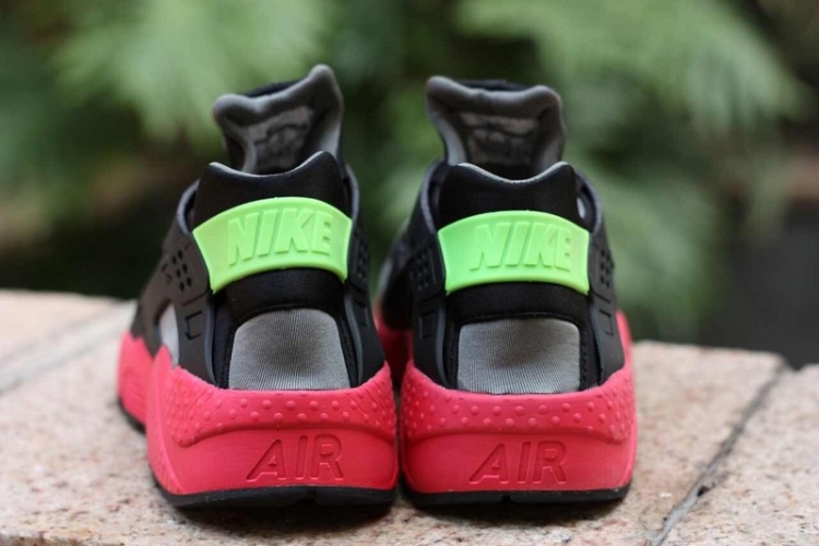 Nike Air Huarache 