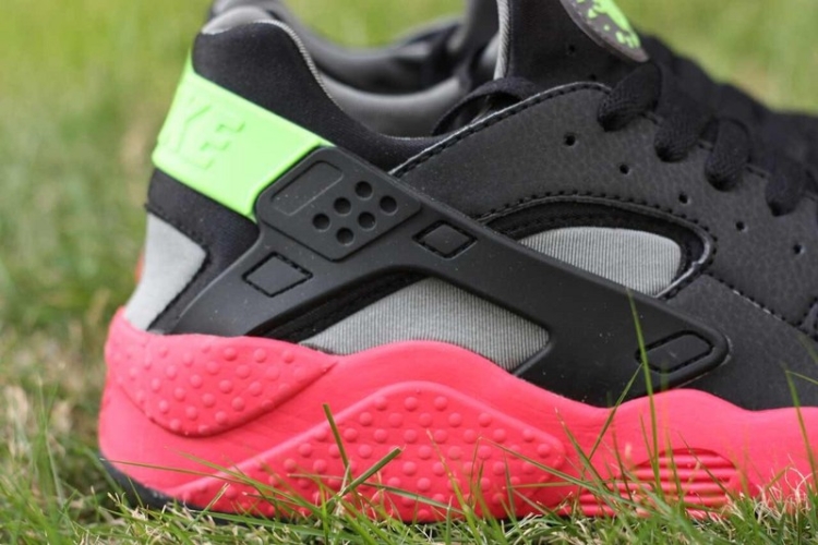 Nike Air Huarache 