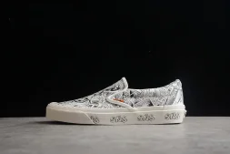 Sneakersntuff LA x Vans Vault Slip-On VN0A3JEX45U