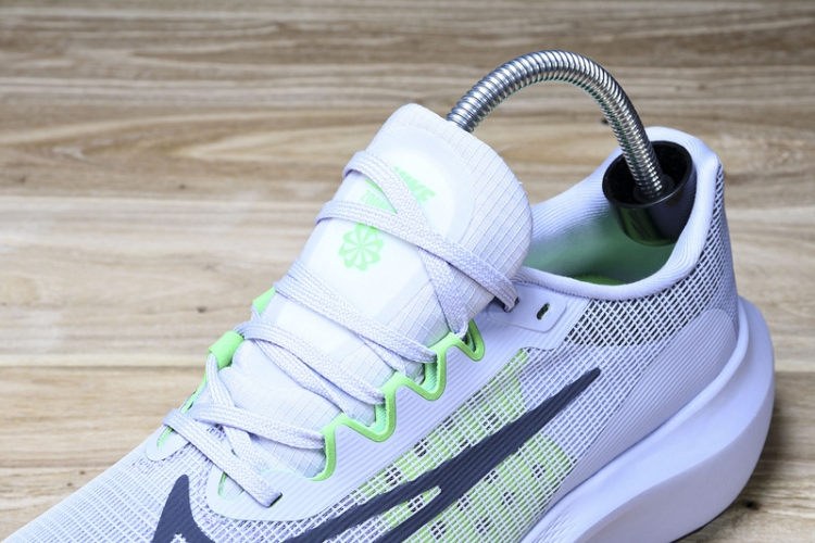 Nike Zoom Fly 5 DM8968 500